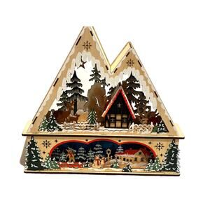 Wood carved Winter Wonderland Alps Light-Up Village Martha Stewart New